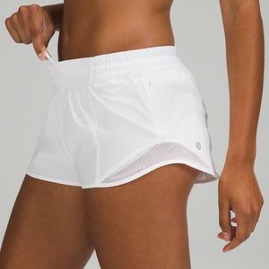 LULULEMON WHITE HOTTY HOT SHORTS